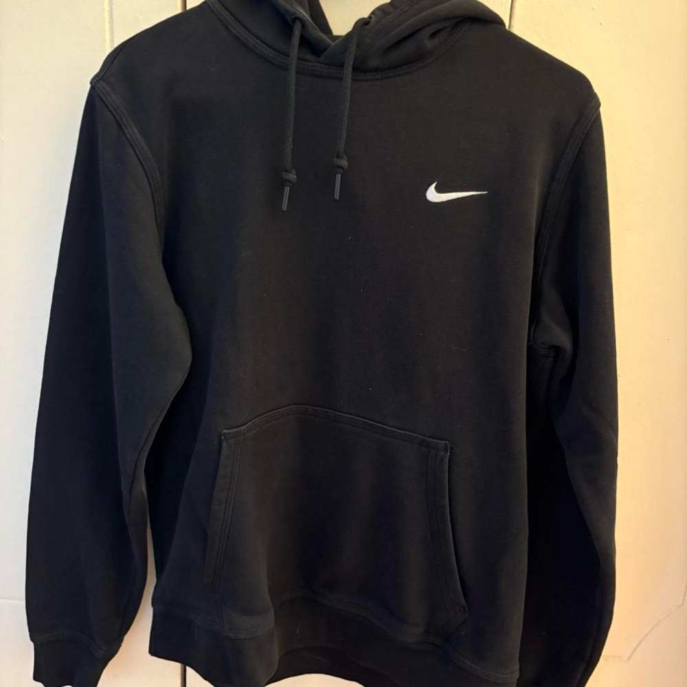 Nike Men's Hoodie in Black with White Logo